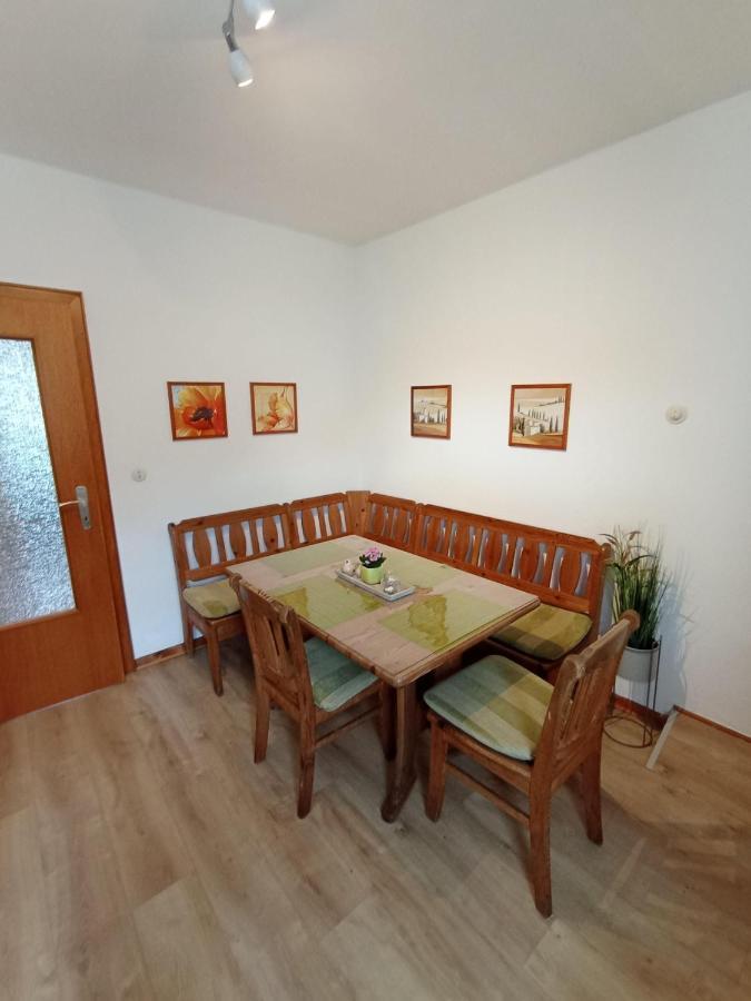 Ferienwohnung-Am-Kirchplatz Bad Wünnenberg Esterno foto